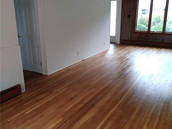 5th image of 2703 Milburn Ave