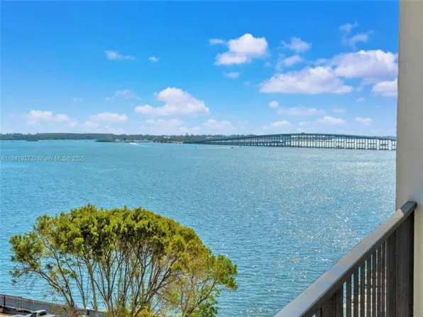 1865 Brickell Ave APT A804, Miami, FL 33129