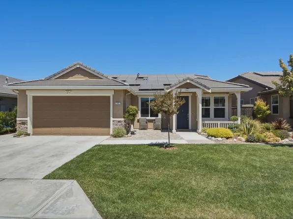 545 San Joaquin Ct, Hollister, CA 95023