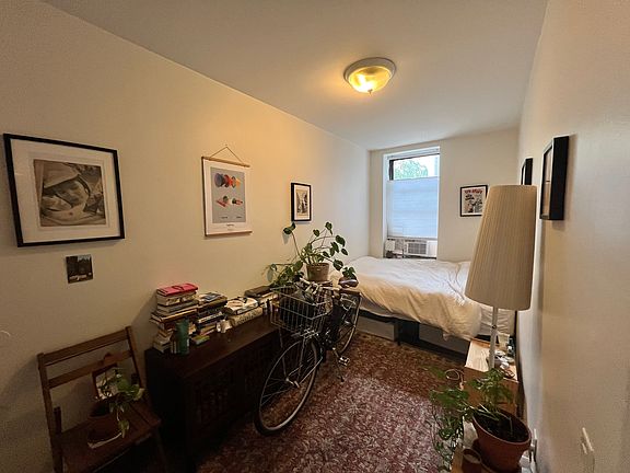 4th image of 654 Saint Marks Ave APT 1B