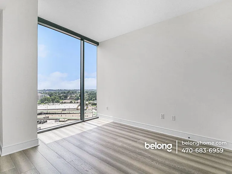 788 W Marietta St NW #903 — Photo 9