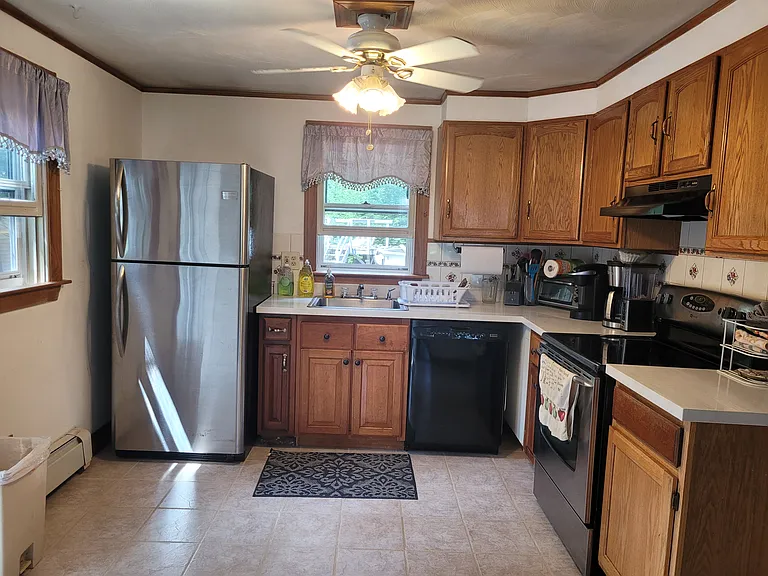 Jackson Dr — Photo 10