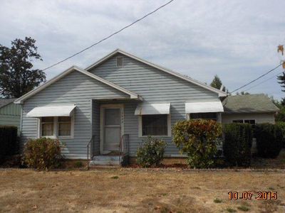 1048 SE Ashley Pl, Grants Pass, OR, 97526
