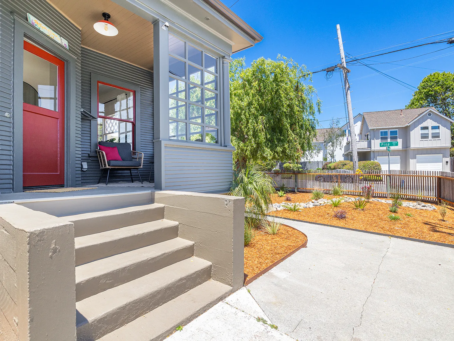 2 bed, 1247 sqft, $7,000 — Photo 3