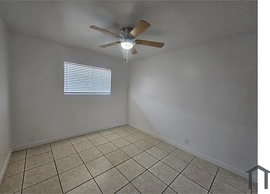 675 E Brown Rd — Photo 17