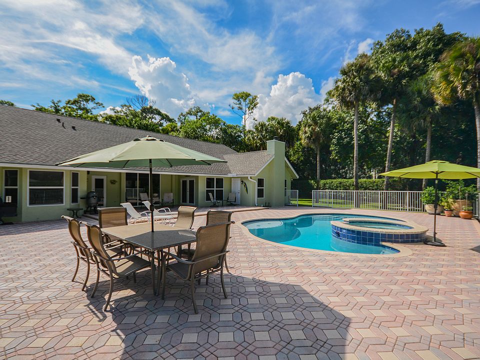 8498 Thousand Pines Ct, West Palm Beach, FL 33411 Zillow