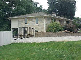 3523 Oak Hill Rd, Evansville, IN 47711