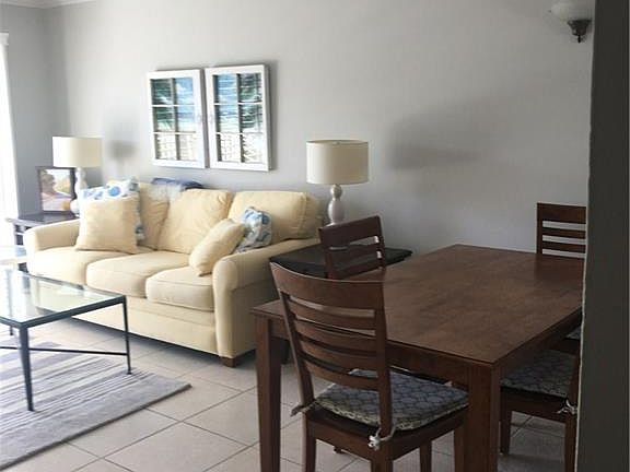 4th image of 855 Dahlia Ln APT 201