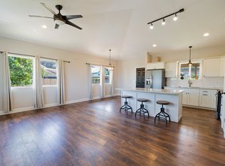 934 Akaaka St, Makawao, HI 96768