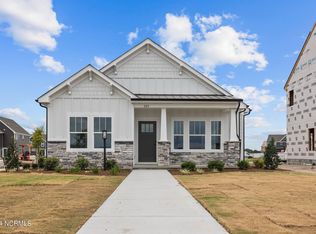 304 Ryker Rd E, Moyock, NC 27958