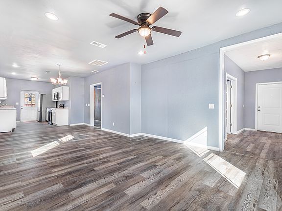 5th image of 503 N 20th St