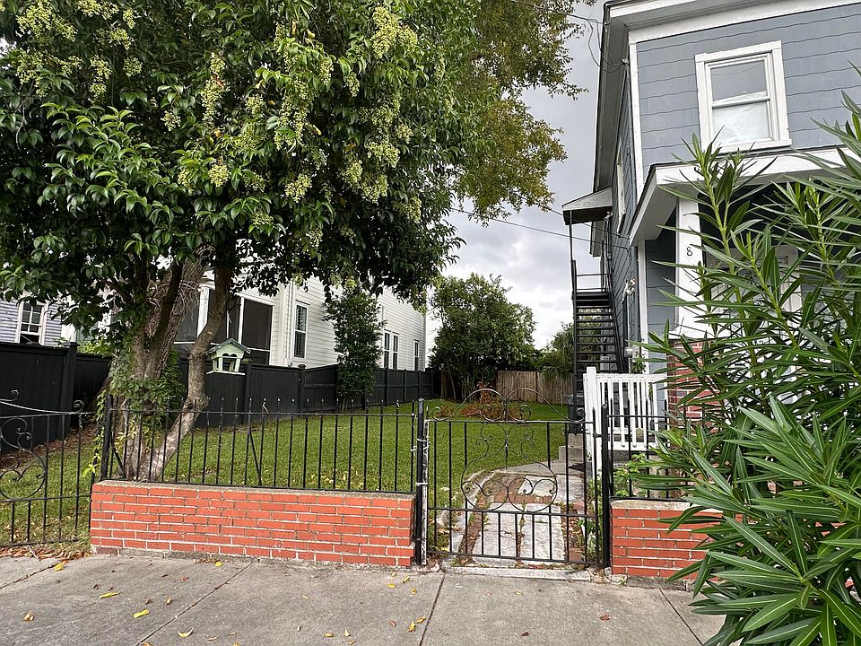 2nd image of 8 Maverick St