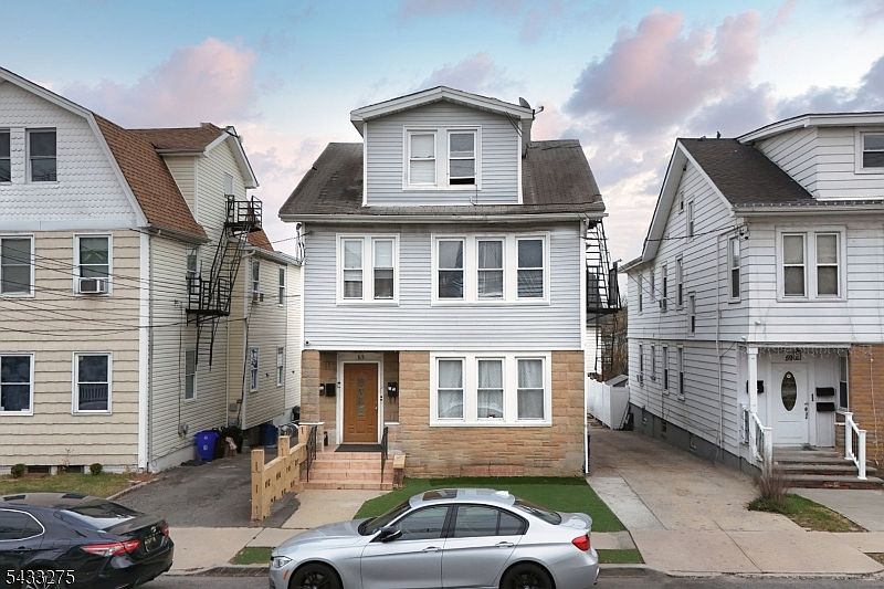 1st image of 63 Grove St