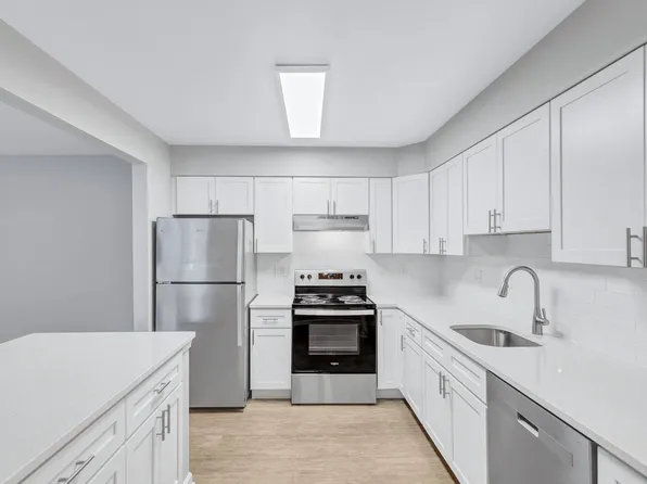 Columbia Glade, 5029 Columbia Road 4989 #301, Columbia, MD 21044