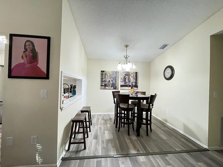 8418 Gardens Cir — Photo 4