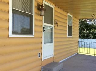 901 S 55th St, Kansas City, KS 66106