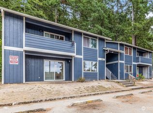 2076 E 56th St, Tacoma, WA