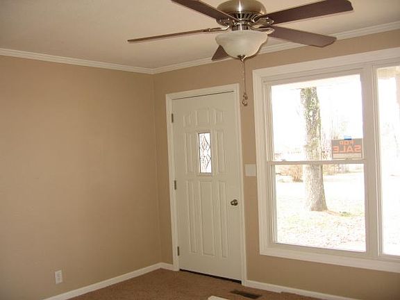 3rd image of 3391 Durrett Dr