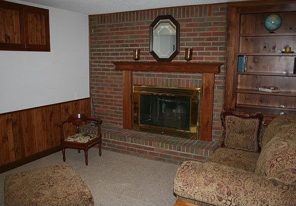 4th image of 14734 W Ellsworth Ave