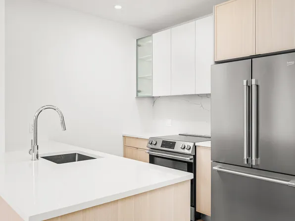 218 Front St, Brooklyn, NY