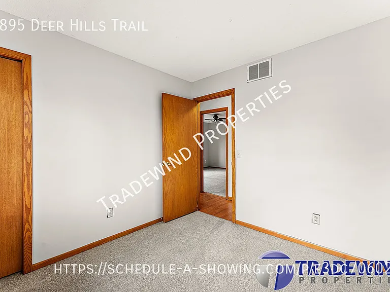 1895 Deer Hills Trl — Photo 15