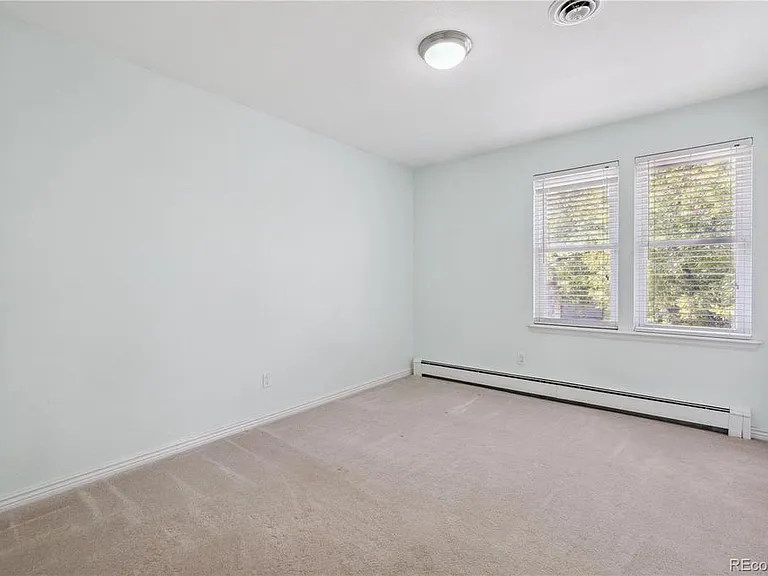 1424 S Lima St — Photo 13