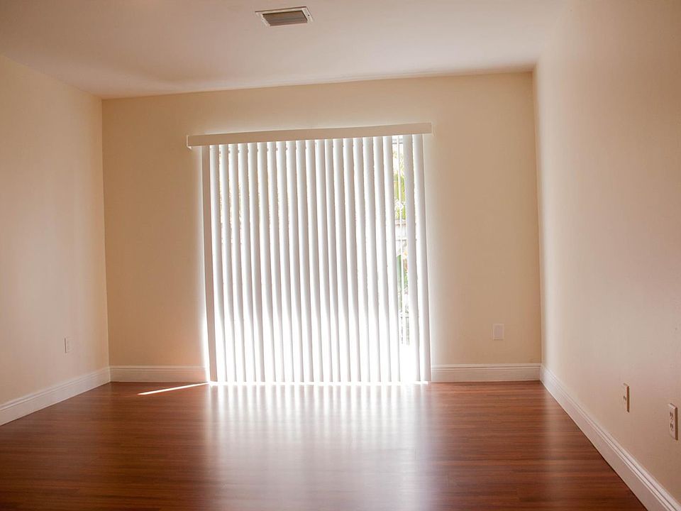 2nd image of 7681 SW 135th Ave