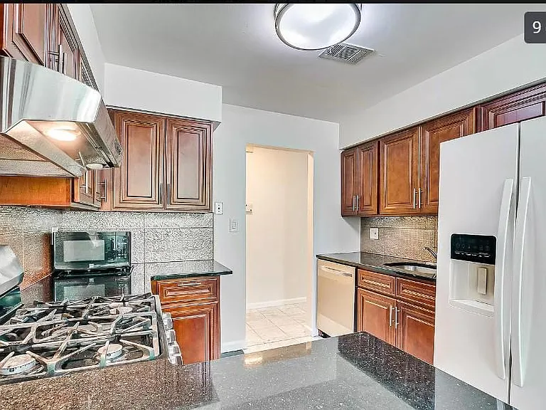 1111 Green Hollow Dr #1111 — Photo 10
