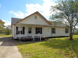 1076 David Rd, Saint Martinville, LA 70582