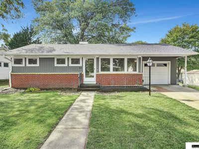 833 N 44th St, Lincoln, NE, 68503
