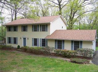 35 Pleasant Hill Rd, Hopewell Junction, NY 12533