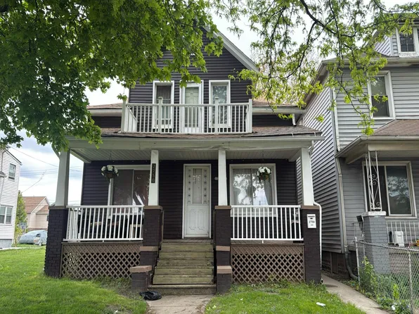2750 Holly St, Dearborn, MI 48120
