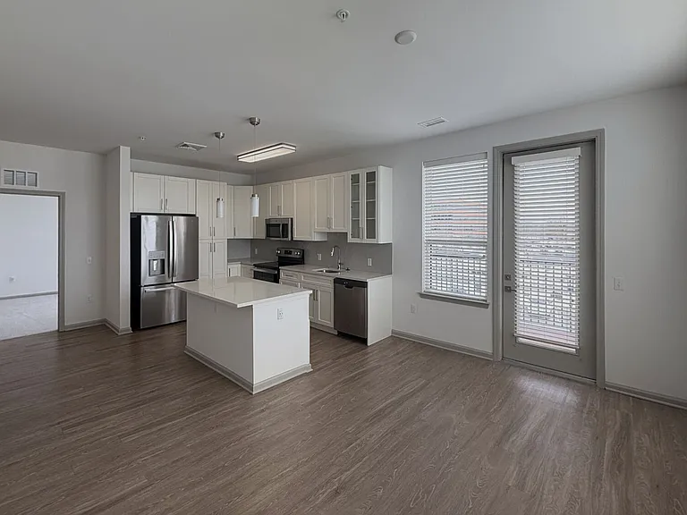 Residences at The Promenade — Photo 107