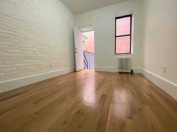 4th image of 455 Hudson St #51