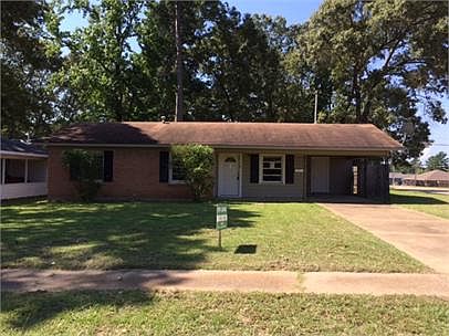 2nd image of 3051 Karla Cir