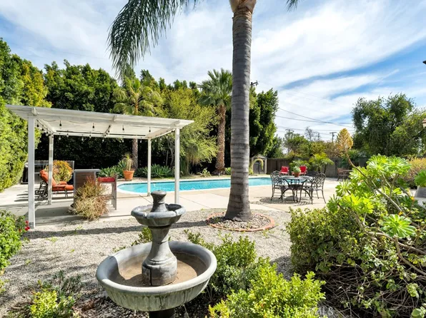 6942 Petit Ave, Van Nuys, CA 91406