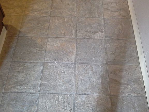5th image of 4236 11th Ave NE APT 205
