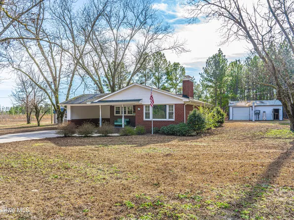 576 Old Laurinburg Road, Hamlet, NC 28345