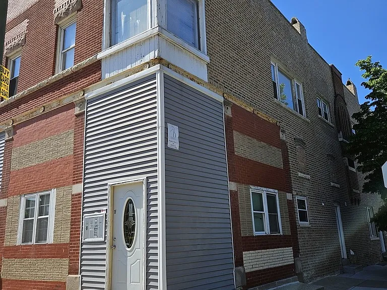 2500 W Pershing Rd #1R — Photo 20