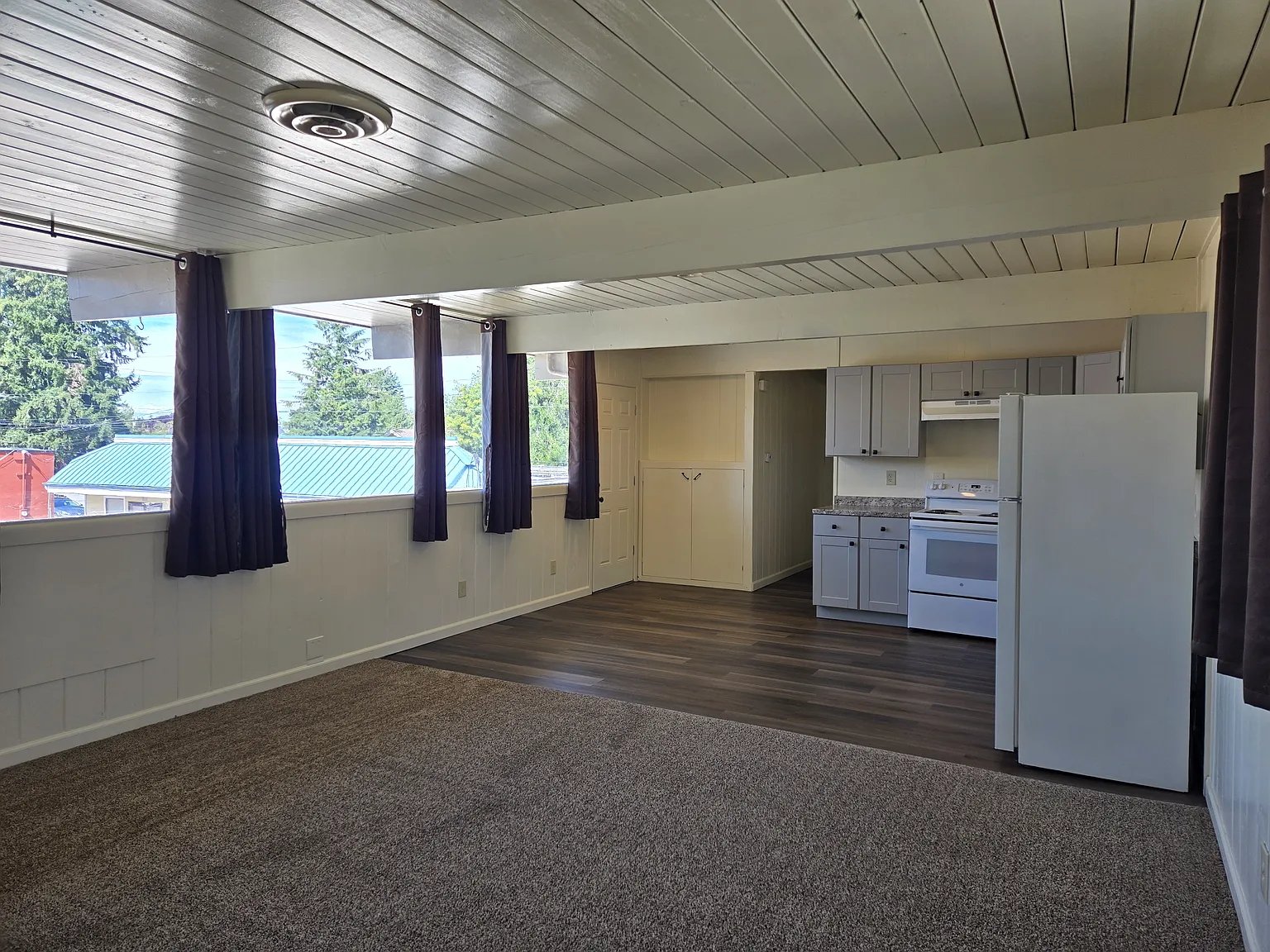 1 bed, 900 sqft, $1,500 — Photo 4