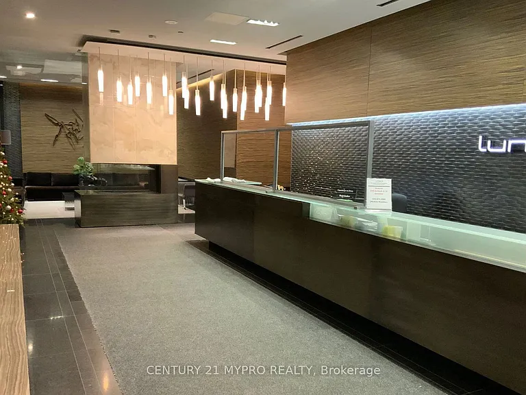 770 Bay St #Penthouse 507 — Photo 2