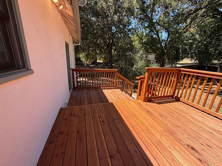 6039 Van Alstine Ave — Photo 19