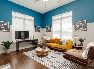 300 Seven Springs Way #2-402, Brentwood, TN 37027