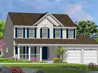 15 Riparian Ln #CF5, Ranson, WV 25438