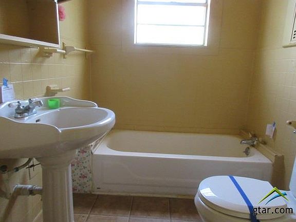 5th image of 215 N Horace Ave