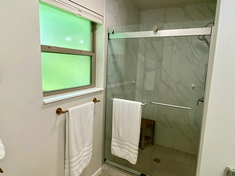 8318 Yale Dr — Photo 31