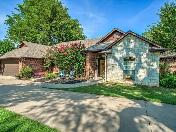 12254 Red Bud Valley, Guthrie, OK 73044