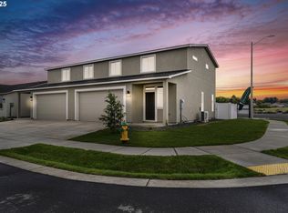 1117 NE Emerald Dr, Hermiston, OR 97838