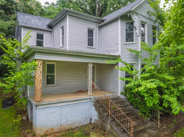 128 W French Ave, Burnside, KY 42519