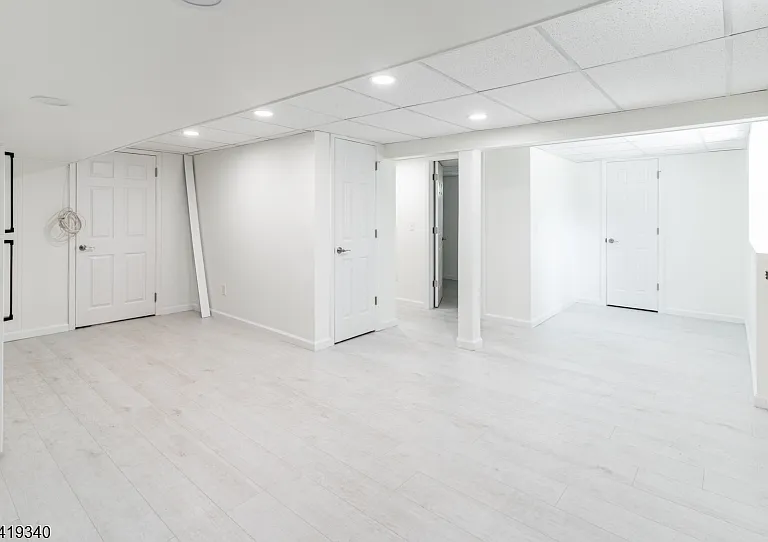 80 White Meadow Rd — Photo 13